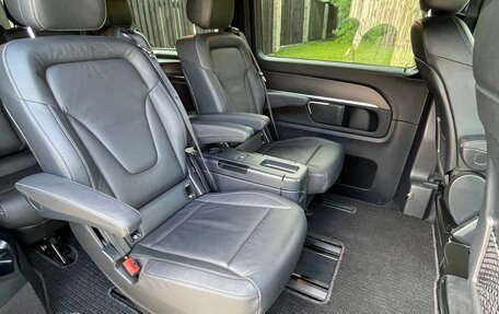 Mercedes-Benz V-Класс, 2022 год, 7 200 000 рублей, 10 фотография