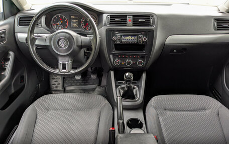 Volkswagen Jetta VI, 2013 год, 849 900 рублей, 10 фотография