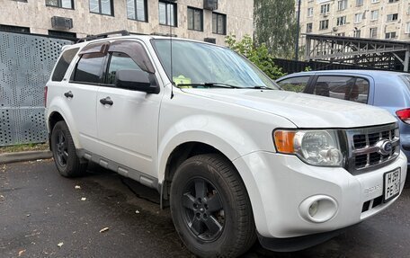 Ford Escape II, 2010 год, 800 000 рублей, 3 фотография