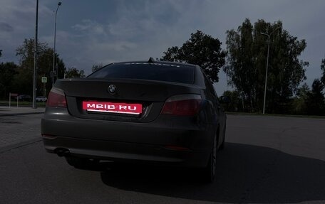 BMW 5 серия, 2007 год, 835 000 рублей, 3 фотография