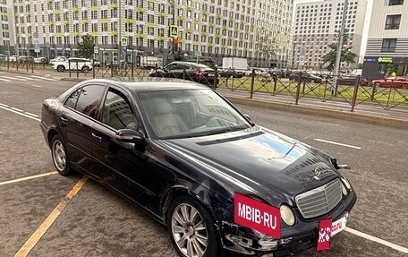 Mercedes-Benz E-Класс, 2003 год, 390 000 рублей, 2 фотография