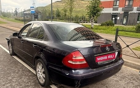 Mercedes-Benz E-Класс, 2003 год, 390 000 рублей, 4 фотография