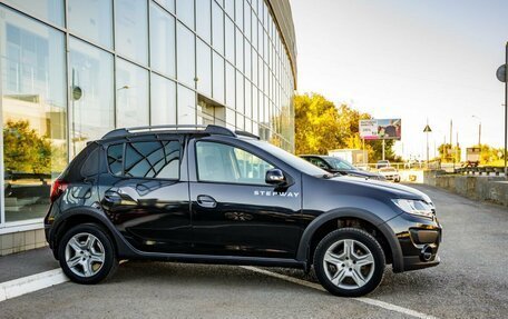 Renault Sandero II рестайлинг, 2015 год, 848 000 рублей, 8 фотография