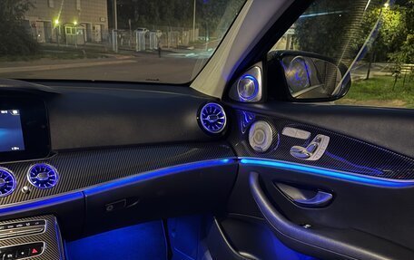 Mercedes-Benz E-Класс, 2021 год, 3 490 000 рублей, 12 фотография