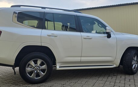 Toyota Land Cruiser, 2022 год, 11 350 000 рублей, 3 фотография