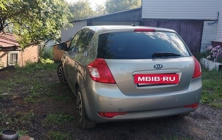 KIA cee'd I рестайлинг, 2011 год, 700 000 рублей, 2 фотография