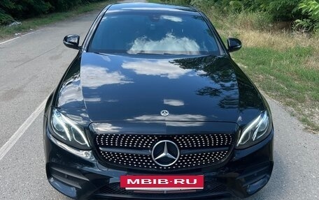 Mercedes-Benz E-Класс, 2019 год, 3 500 000 рублей, 13 фотография