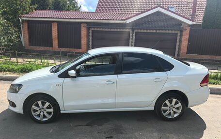 Volkswagen Polo VI (EU Market), 2014 год, 850 000 рублей, 2 фотография