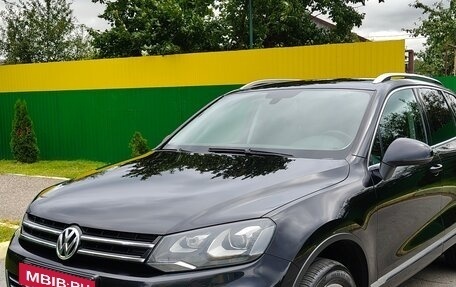 Volkswagen Touareg III, 2012 год, 2 500 000 рублей, 4 фотография