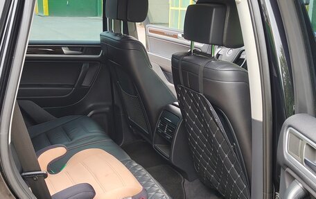 Volkswagen Touareg III, 2012 год, 2 500 000 рублей, 21 фотография