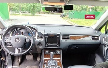 Volkswagen Touareg III, 2012 год, 2 500 000 рублей, 25 фотография