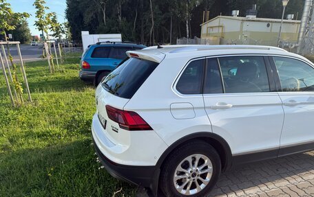 Volkswagen Tiguan II, 2017 год, 2 400 000 рублей, 8 фотография