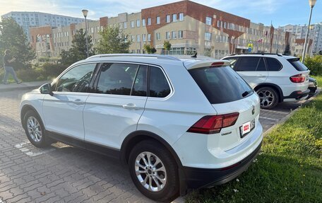 Volkswagen Tiguan II, 2017 год, 2 400 000 рублей, 5 фотография