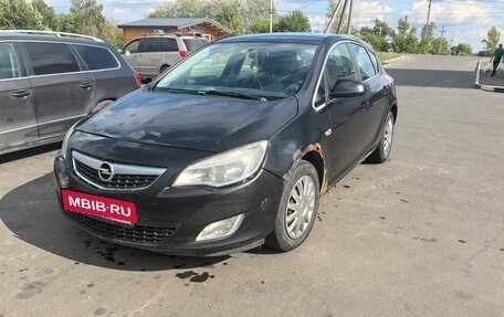 Opel Astra J, 2011 год, 400 000 рублей, 15 фотография
