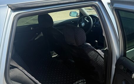 Volkswagen Golf IV, 2003 год, 350 000 рублей, 17 фотография