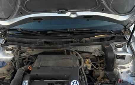 Volkswagen Golf IV, 2003 год, 350 000 рублей, 23 фотография