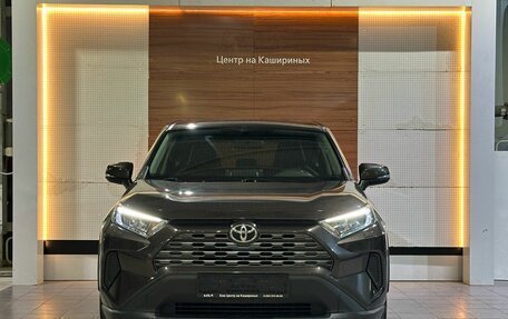 Toyota RAV4, 2020 год, 2 849 990 рублей, 2 фотография