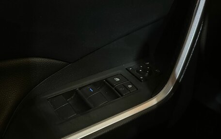 Toyota RAV4, 2020 год, 2 849 990 рублей, 17 фотография