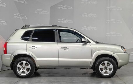 Hyundai Tucson III, 2008 год, 800 000 рублей, 6 фотография