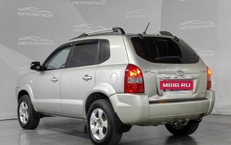 Hyundai Tucson III, 2008 год, 800 000 рублей, 3 фотография