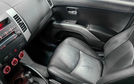 Mitsubishi Outlander III рестайлинг 3, 2010 год, 1 130 000 рублей, 26 фотография