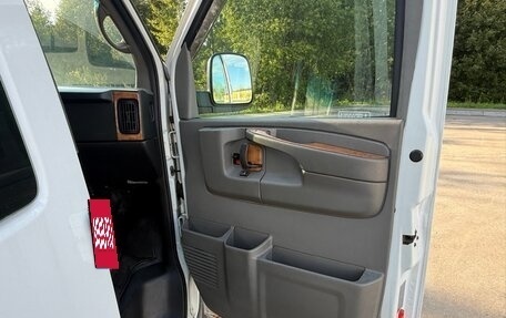 GMC Savana I, 2012 год, 1 900 000 рублей, 14 фотография