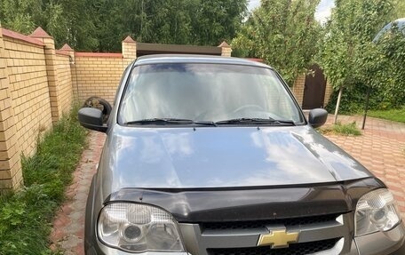 Chevrolet Niva I рестайлинг, 2016 год, 670 000 рублей, 2 фотография