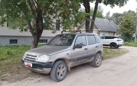 Chevrolet Niva I рестайлинг, 2007 год, 250 000 рублей, 1 фотография