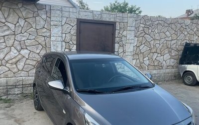 Hyundai Solaris II рестайлинг, 2015 год, 950 000 рублей, 1 фотография