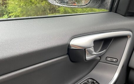 Volvo XC60 II, 2016 год, 2 290 000 рублей, 10 фотография
