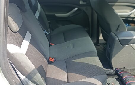 Ford Kuga III, 2011 год, 900 000 рублей, 8 фотография