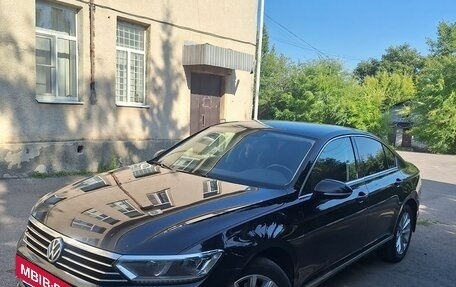 Volkswagen Passat B8 рестайлинг, 2018 год, 2 290 000 рублей, 3 фотография