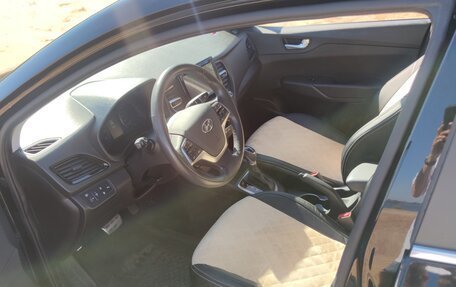 Hyundai Solaris II рестайлинг, 2021 год, 1 850 000 рублей, 11 фотография