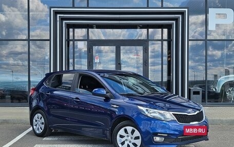 KIA Rio III рестайлинг, 2016 год, 852 000 рублей, 3 фотография