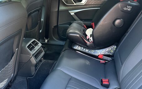 Audi A6, 2021 год, 3 800 000 рублей, 6 фотография