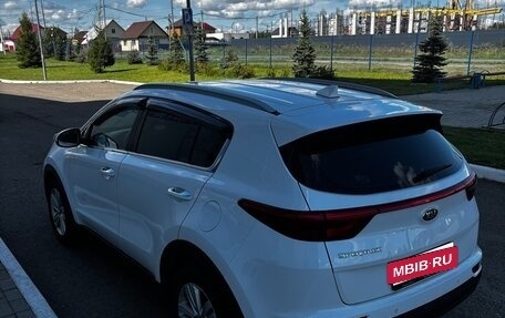KIA Sportage IV рестайлинг, 2018 год, 2 249 000 рублей, 6 фотография