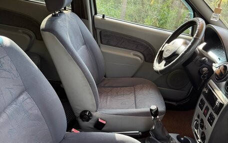 Renault Logan I, 2005 год, 208 000 рублей, 4 фотография
