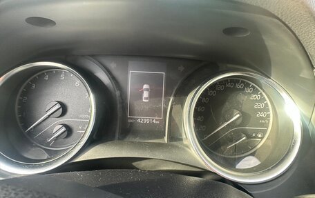 Toyota Camry, 2019 год, 1 600 000 рублей, 8 фотография