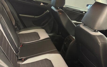 Volkswagen Jetta VI, 2015 год, 1 000 100 рублей, 6 фотография