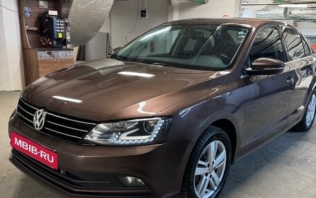 Volkswagen Jetta VI, 2015 год, 1 000 100 рублей, 10 фотография