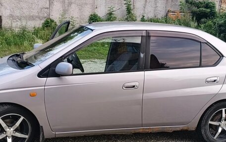 Toyota Prius IV XW50, 1999 год, 250 000 рублей, 3 фотография