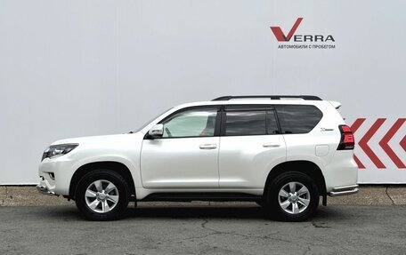 Toyota Land Cruiser Prado 150 рестайлинг 2, 2022 год, 6 000 000 рублей, 2 фотография