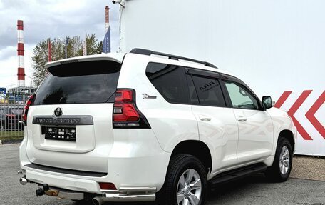 Toyota Land Cruiser Prado 150 рестайлинг 2, 2022 год, 6 000 000 рублей, 6 фотография