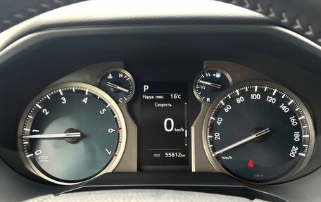 Toyota Land Cruiser Prado 150 рестайлинг 2, 2022 год, 6 000 000 рублей, 15 фотография