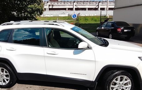 Jeep Cherokee, 2014 год, 1 300 000 рублей, 3 фотография
