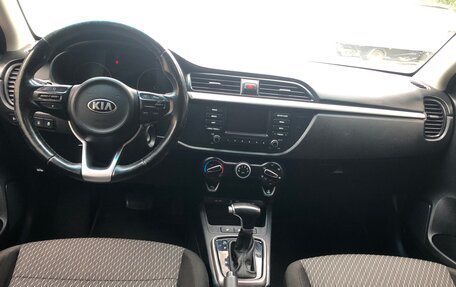KIA Rio IV, 2017 год, 848 000 рублей, 11 фотография