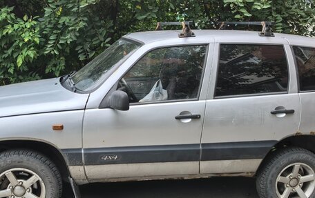 Chevrolet Niva I рестайлинг, 2003 год, 190 000 рублей, 6 фотография