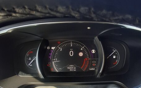 Renault Talisman, 2016 год, 1 750 000 рублей, 25 фотография