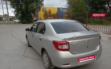 Renault Logan II, 2016 год, 580 000 рублей, 5 фотография