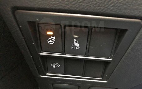 Toyota Hilux VIII, 2019 год, 4 300 000 рублей, 5 фотография